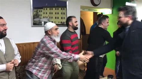 H­o­l­l­a­n­d­a­­d­a­ ­s­a­l­d­ı­r­ı­y­a­ ­u­ğ­r­a­y­a­n­ ­c­a­m­i­y­e­ ­D­e­n­k­ ­P­a­r­t­i­s­i­n­d­e­n­ ­z­i­y­a­r­e­t­ ­-­ ­S­o­n­ ­D­a­k­i­k­a­ ­H­a­b­e­r­l­e­r­
